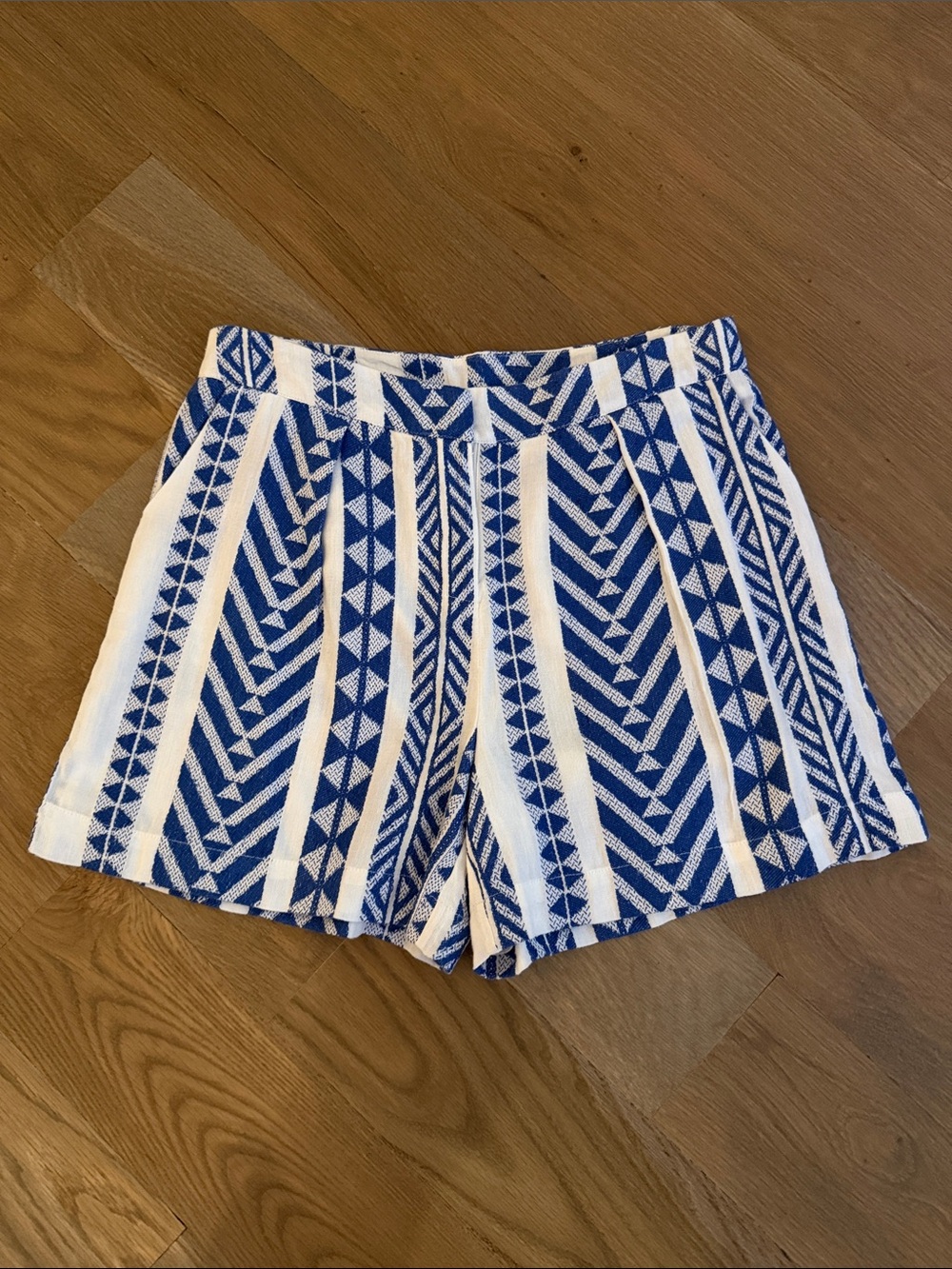 High-Waist Blue & White Geometric Knit Shorts